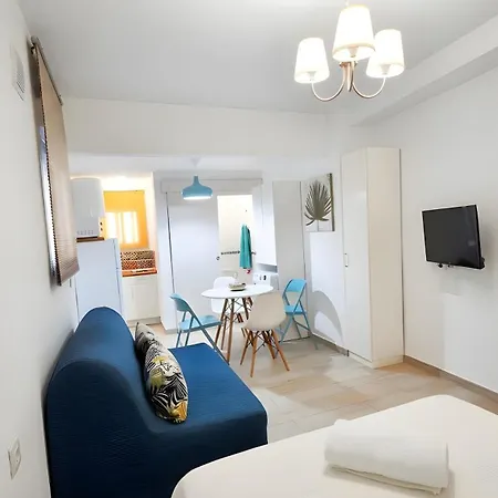 Acogedor Estudio En Pleno Centro Con Aire Acondicionado